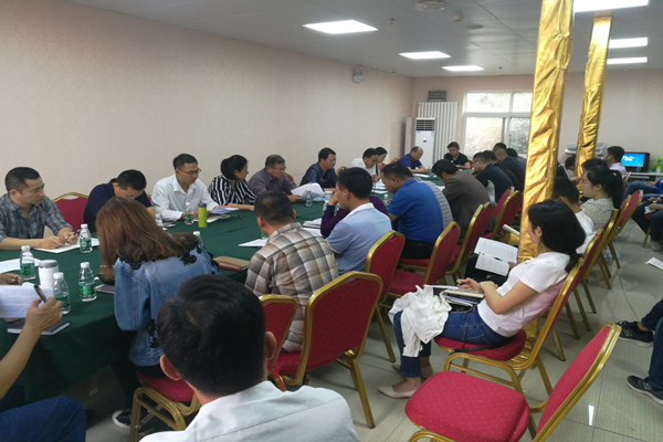 华体会体育-华体会(中国)
召开西站路道路工程结算审计动员大会