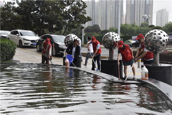 华体会体育-华体会(中国)
联合商务区社区开展“清洁家园 美化社区”       主题志愿服务活动