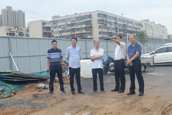 华体会体育-华体会(中国)
党委书记秦广远调研西站路工程